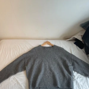 Zara kofta - Använd fåtal gånger Köpt för 398kr