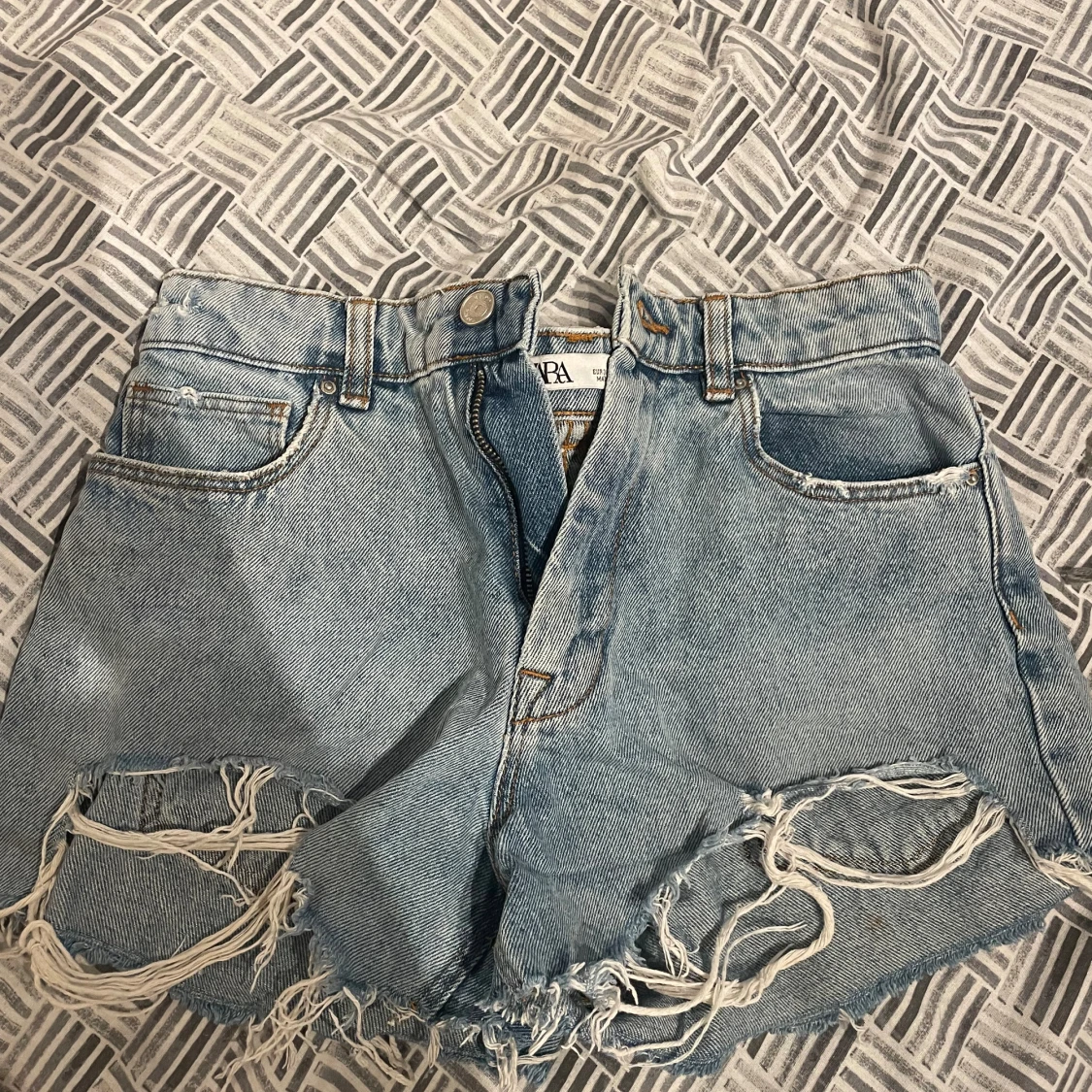 Zara shorts - 92