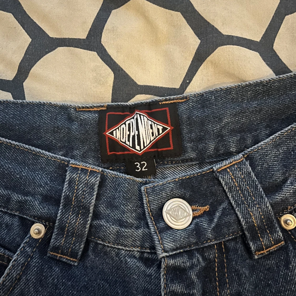 Independent baggy jeans 32 - 91