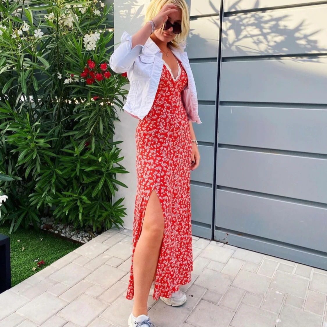 Röd sommarklänning - 90