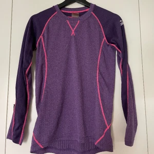 Underställtröja McKinley - Säljer understöllströja från McKinley då den är för liten för mig. 