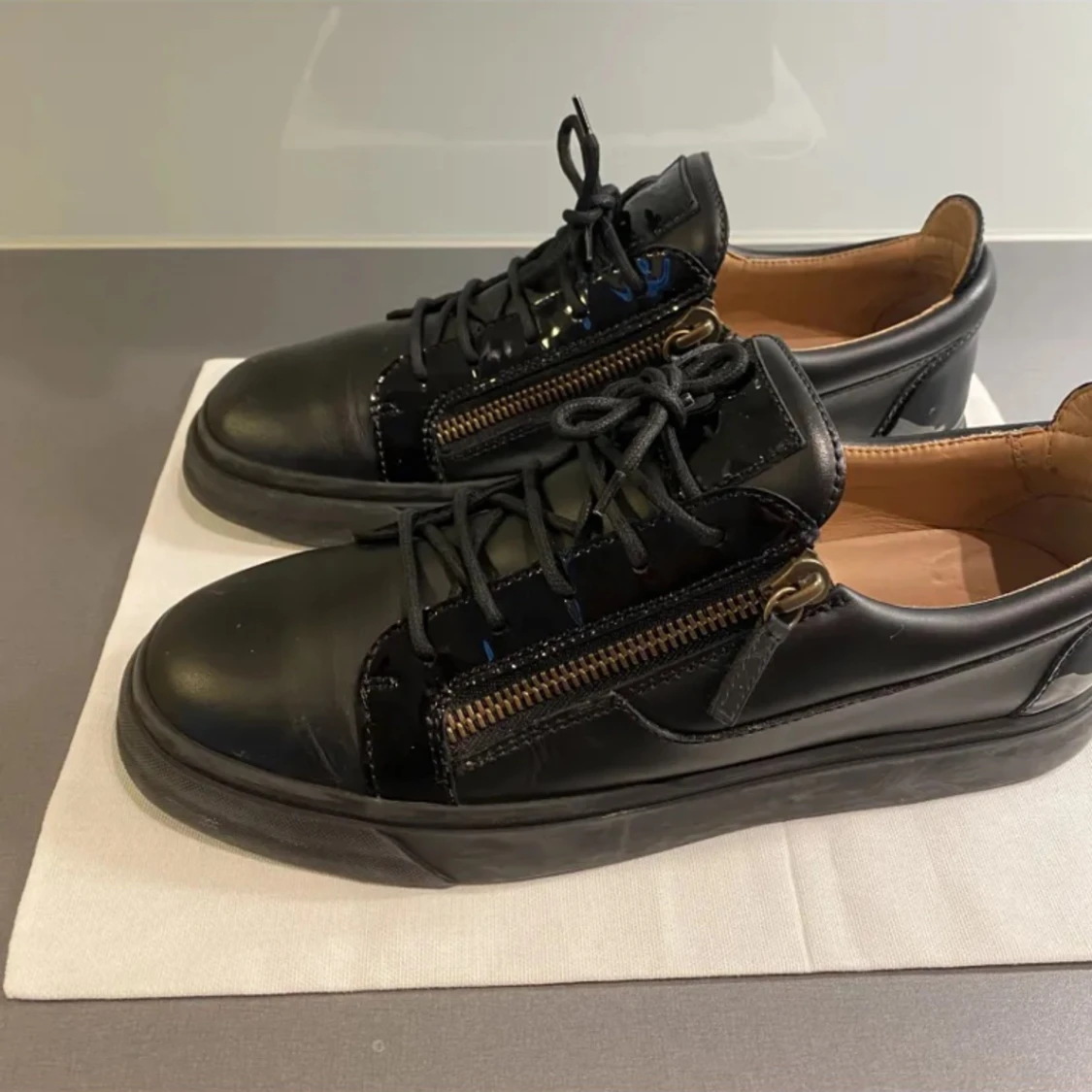 Giuseppe Zanotti skor  - 90