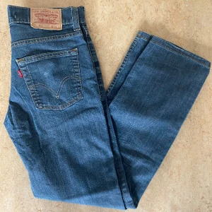 Levis 511 - Levis 511 i slim passform W32 L34