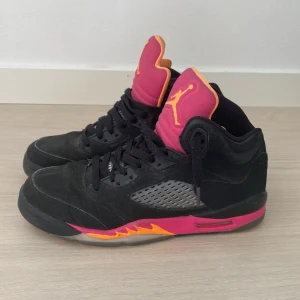 Jordan 5 Retro black,pink - Jordan 5 Retro black,pink. Good quality.stylish 