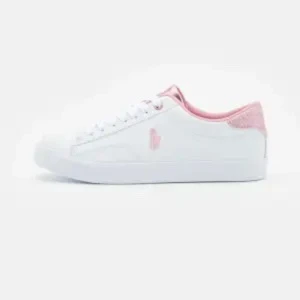 Söker polo raulp Lauren skor i rosa!! - Söker rosa Raulp Lauren skor i storlek 36/37!! 