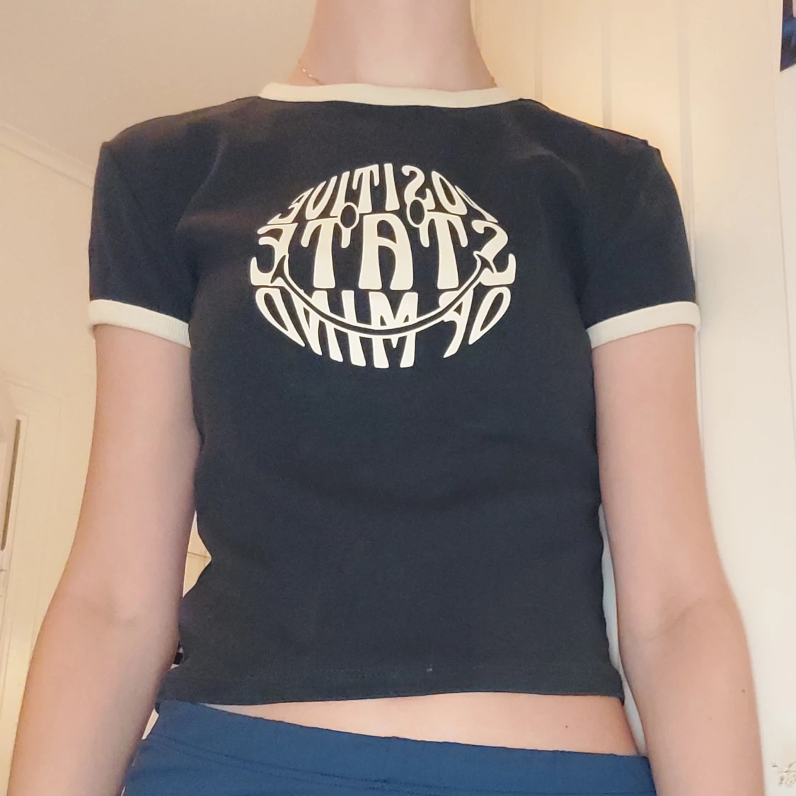 Cool graffic tee - 90