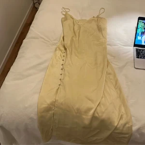 Klänning H&M! - Fint skick!!!💕💕