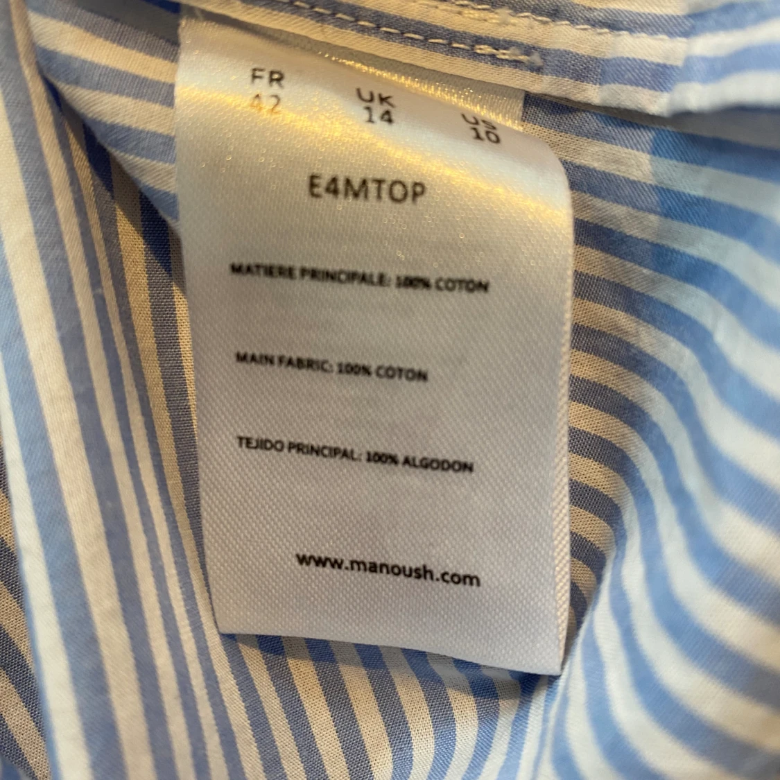 Blå och vit randig blus från Manoush i strl 42 i nyskick - 93