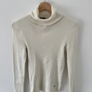 Stickad tröja ralph lauren - Fin tröja i bra kvalitet 