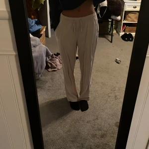 Linnebyxa  - Oanvända linnebyxor från lager157 