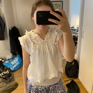 Fin blus - Jätte fin sommar blus som är tun! Bra skick