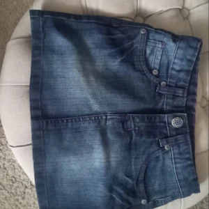 jeanskjol - jeanskjol från okay i fint skick