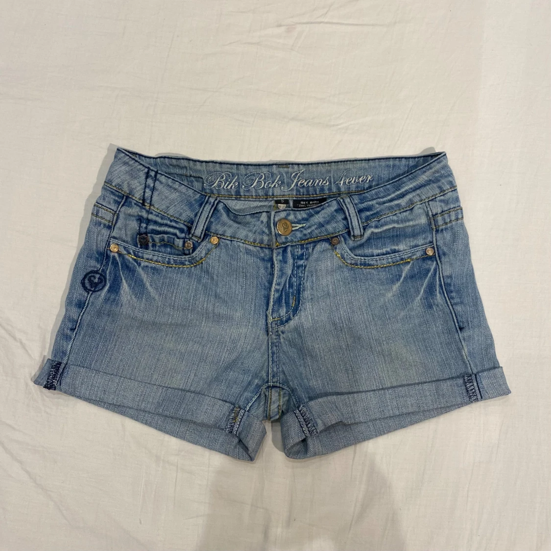 lågmidjade jeansshorts från gamla Bikbok💕 - 91