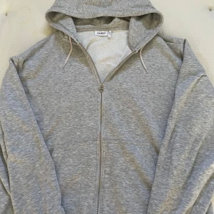 Weekday zip hoodie - Weekday