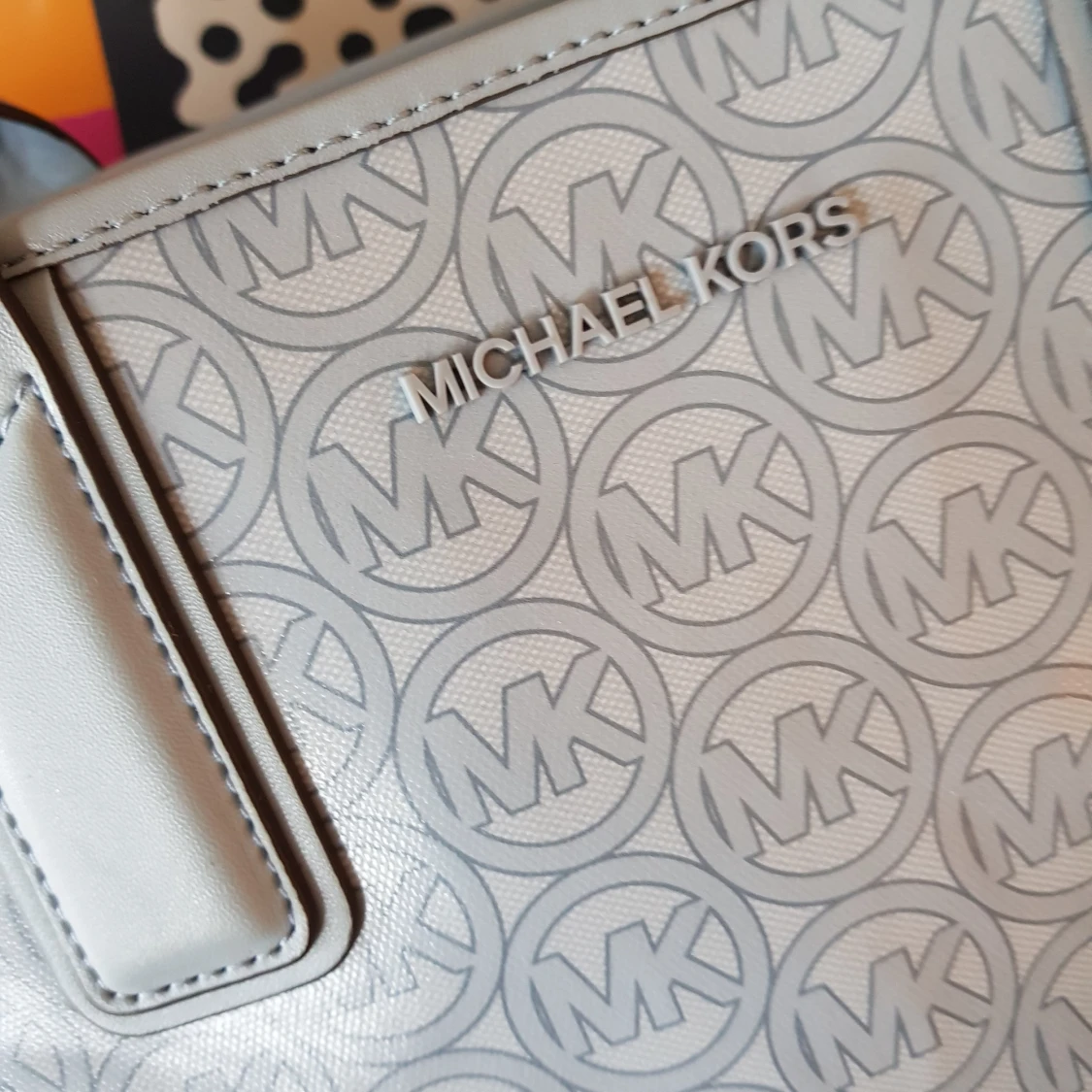 Michael Kors väska - 90
