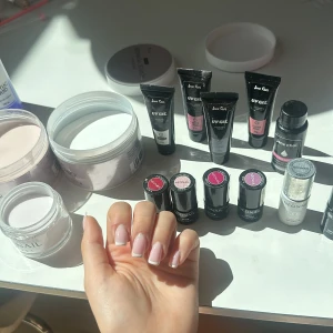 Nagel saker  - Kolla i min profil och se kostnad 💓💓