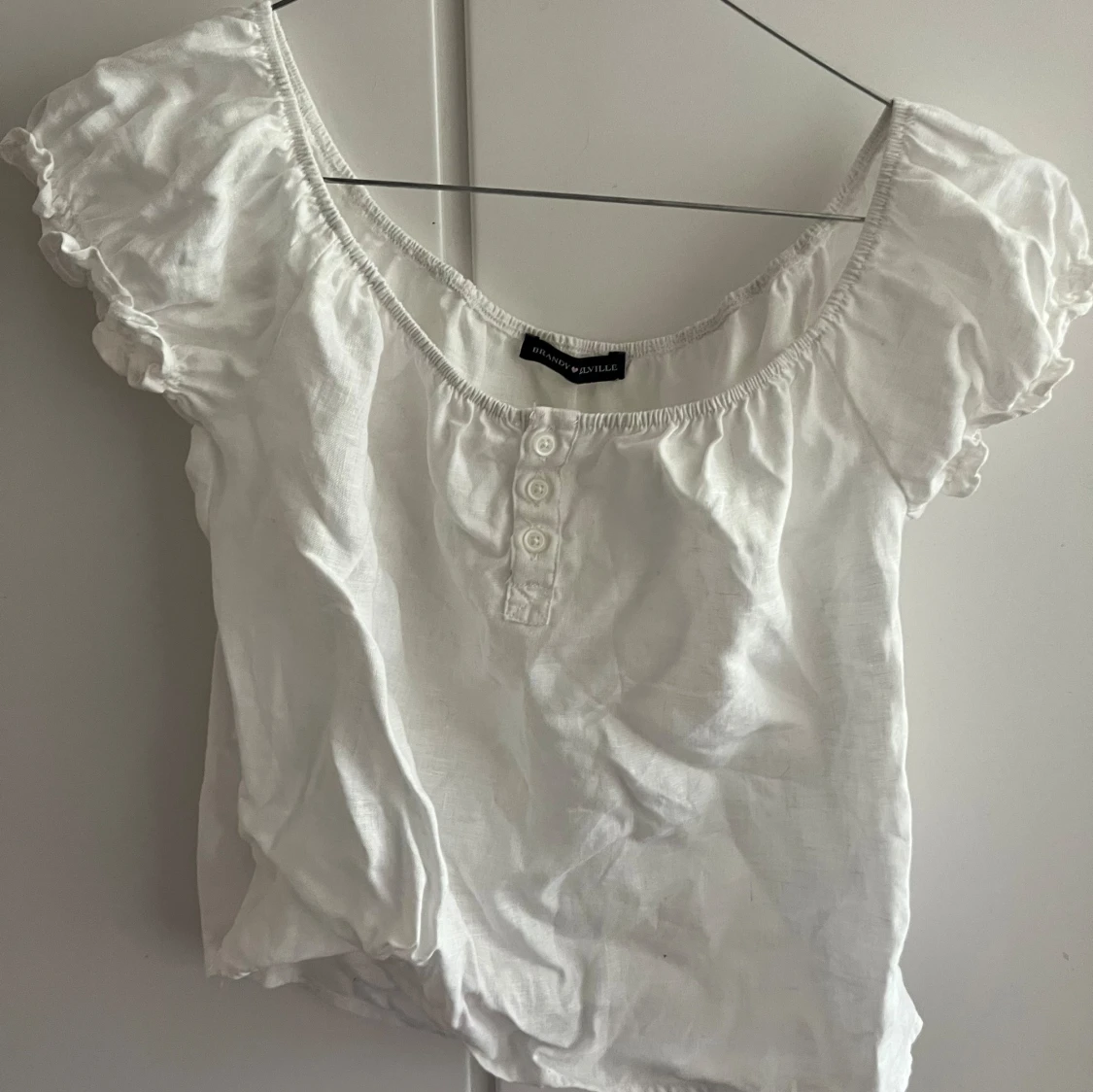 Vit blus i 100% linne