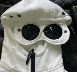 Cp company - Bra skick tar emot byten!!!