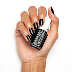 Essie ‘licorice’ 🖤 - Essie scart nagellack🖤