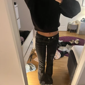 Stickad tröja  - Jättefin 