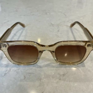 Chimi 04 ecru - Chimi 04 modellen ecru⚜️ Toppen skick säljer pga vill skaffa nya🙌🏼 Skriv om du har några funderingar 💭🤔