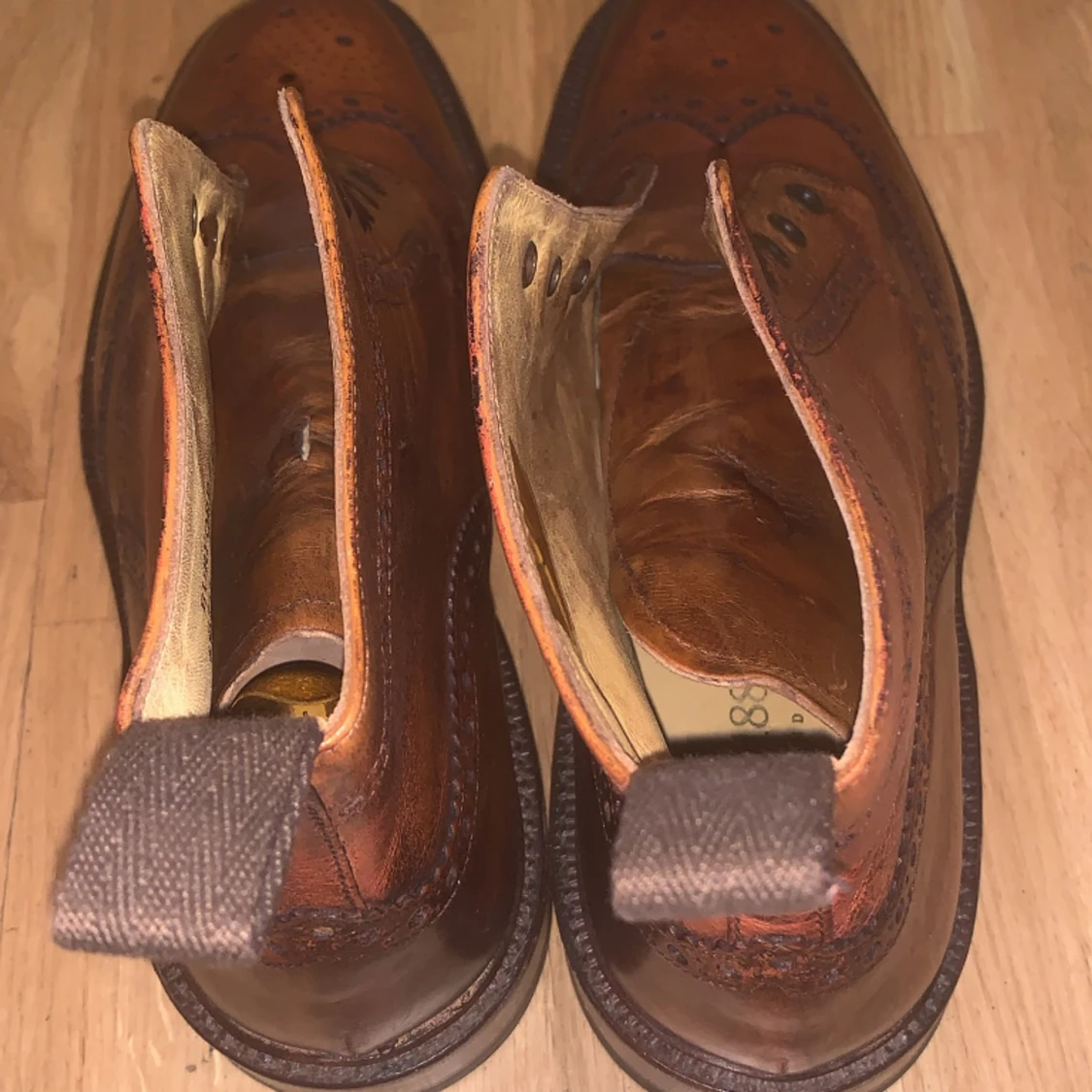Använd som bra skick , Loake skor  - 91