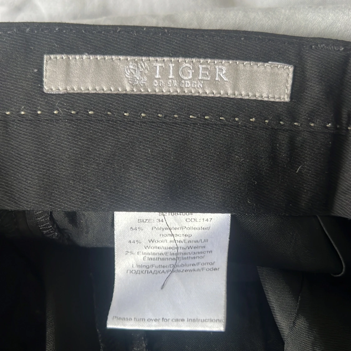 Lågmidjade kostymbyxor  - 91