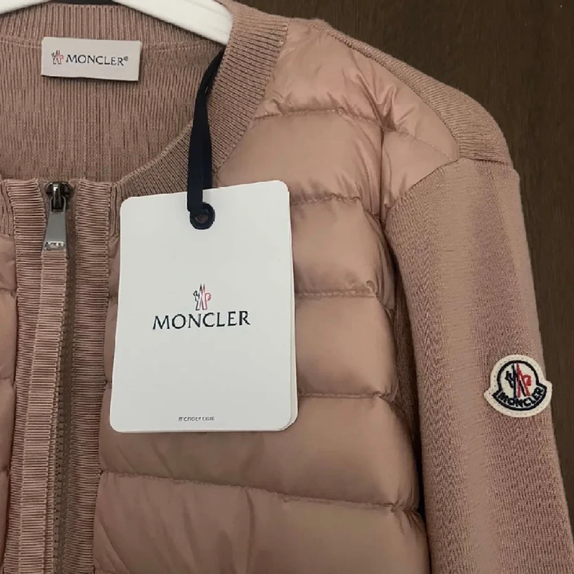 Moncler  - 90