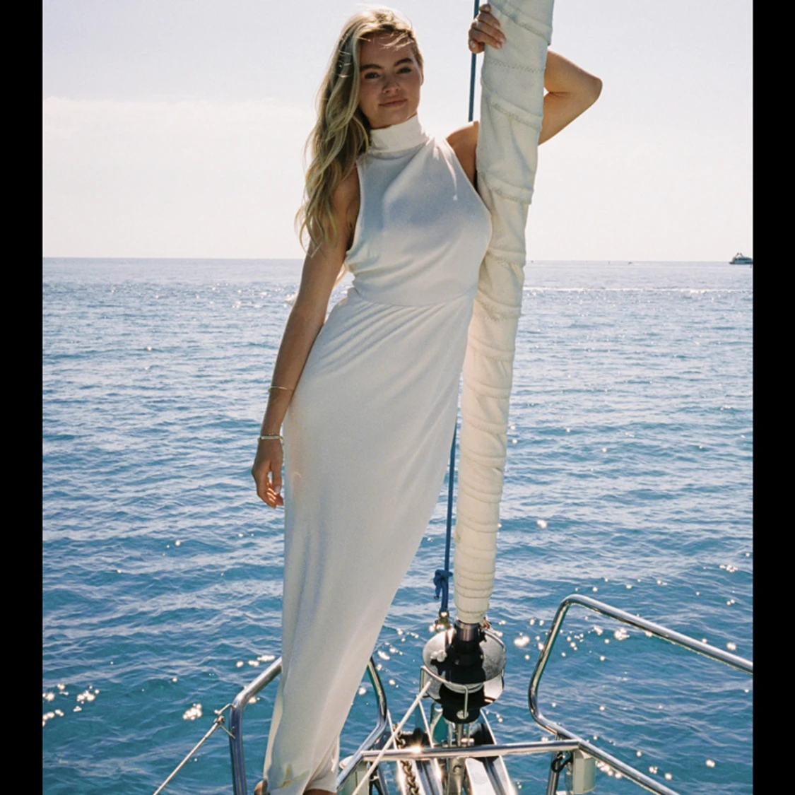 Clair rose klänning med öppen rygg