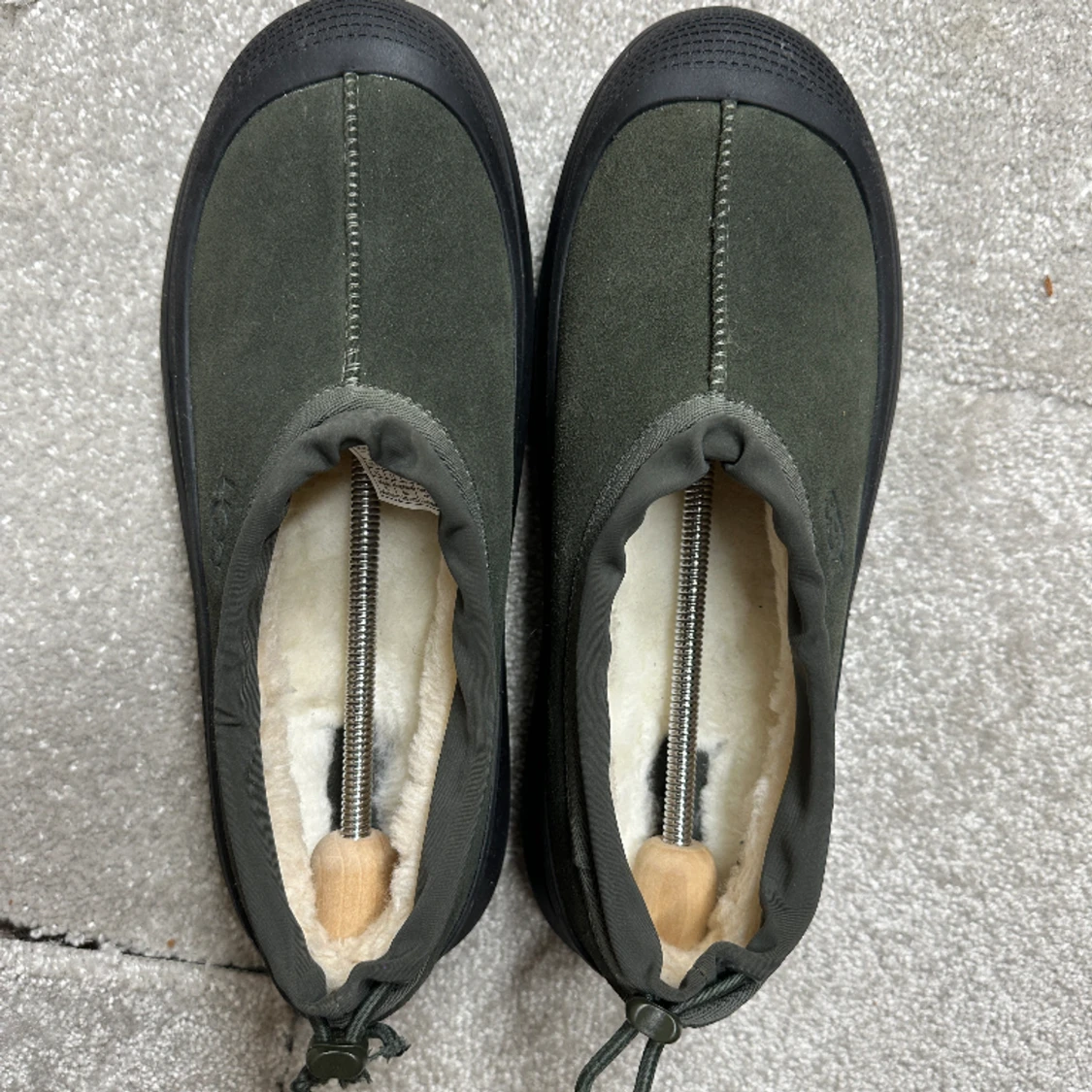 UGG TASMAN WEATHER HYBRID - 90