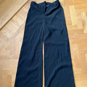 Zara kostymbyxor  - Bra skick, långa