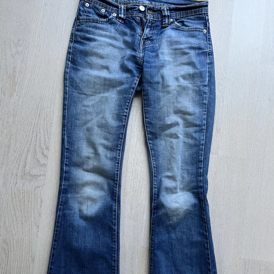 Lågmidjade bootcut Levis jeans - 91
