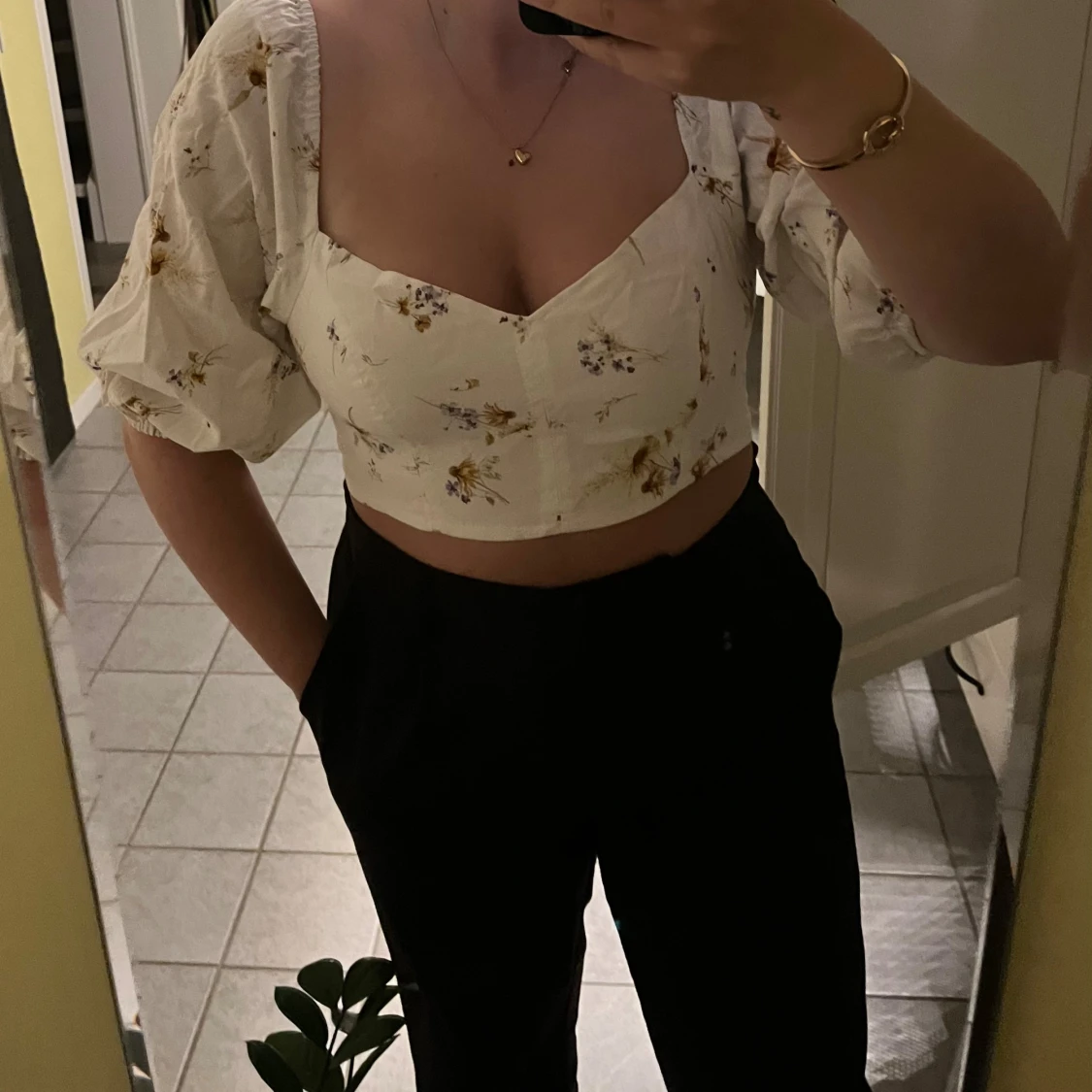 Blommig blus 🌼 - 90