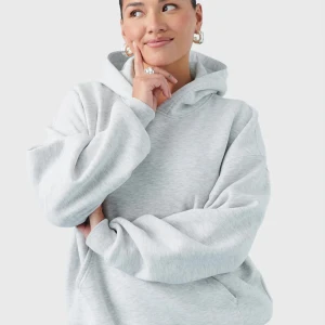Gina hoodie grå!  -  Säljer jättefin hoodie från Gina storlek XS ❤️ skriv för mer bilder!! Kostar ny 359kr säljer för 200kr❤️