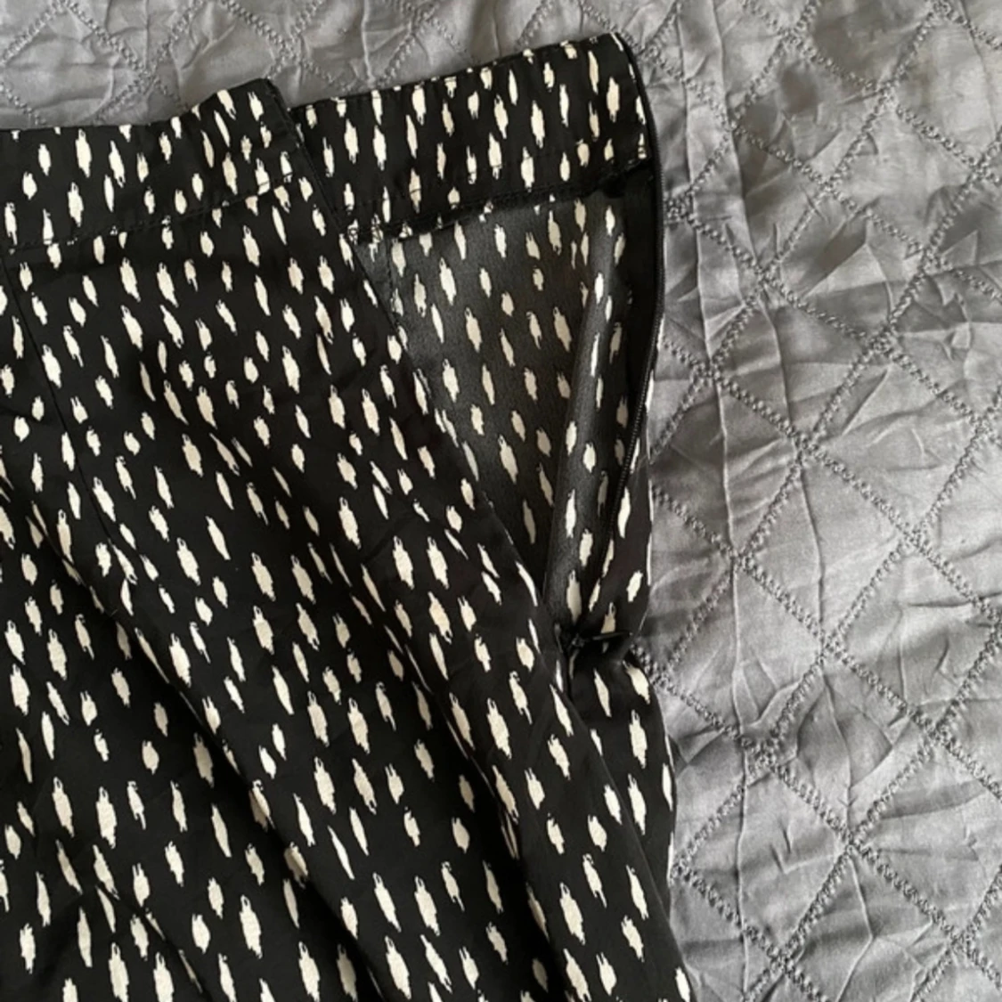 Svart och vit mönstrad kjol - 92