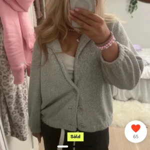 trekvartsärms kappa  - så söt jacka💘💘