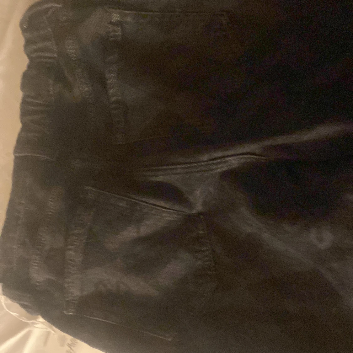 2 par byxor för endas 100 kr  - 91