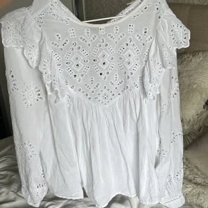 Blus  - Världens sötaste blus🙌🏻🥹💕