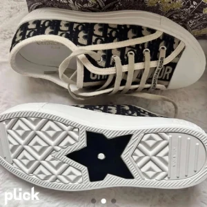 Söker!! Dior skor  - !Söker! Dior skor strl 39