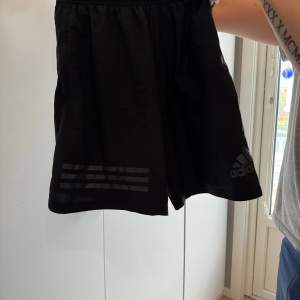 Tränings shorts Bra skick!