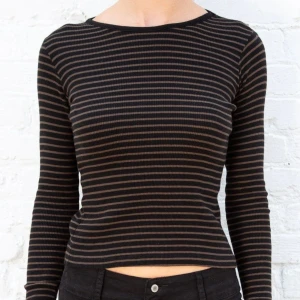 Långärmad Brandy Melville - Köparen betalar frakten 💓