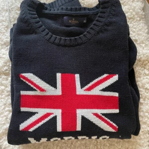 Morris Tröja - Fint skick. Står att det är en XL men skulle säga att den mer är som en S-M. 