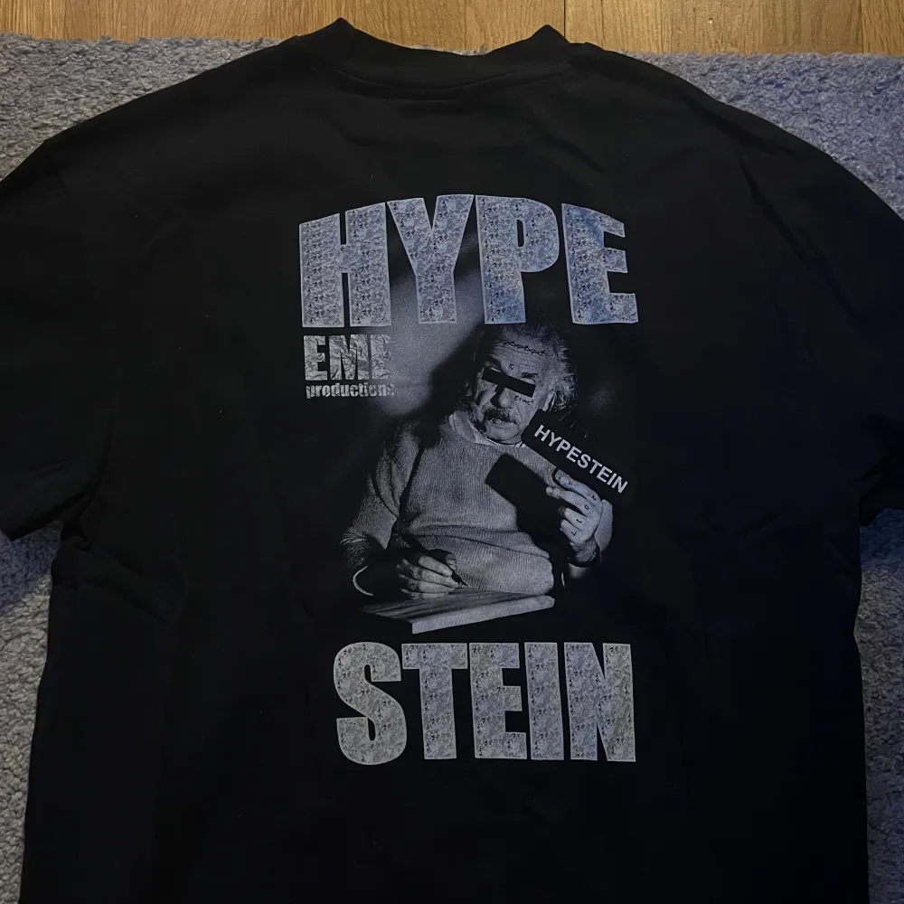 Hypestein t-shirt 🖤bra skick. T-shirts.