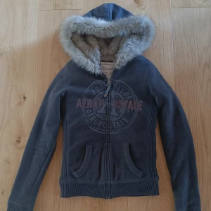 Aeropostale zipup - Fett snygg zipup hoodie från Aeropostale😍😍