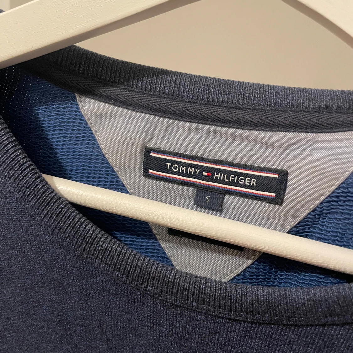 Tommy Hilfiger s - 90
