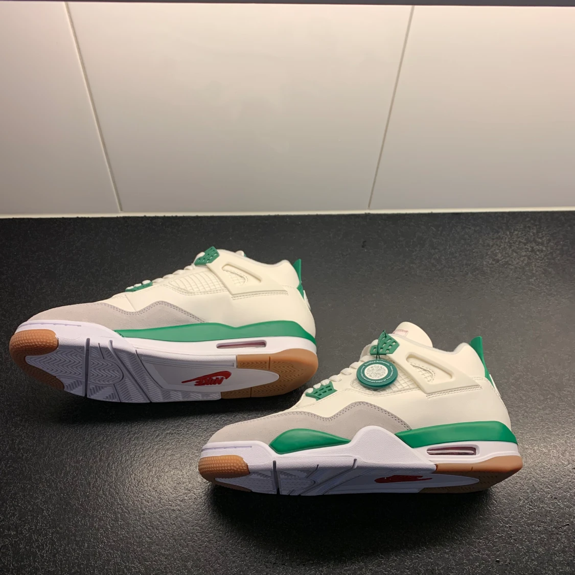 Jordan 4 sb pine green - 90
