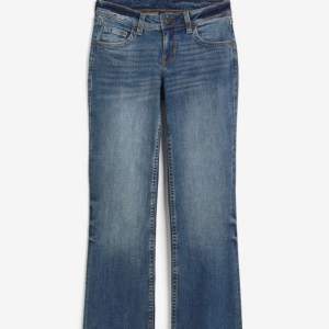 Lågmidjade jeans från H&M strl 36 Använda 1-2 gånger 