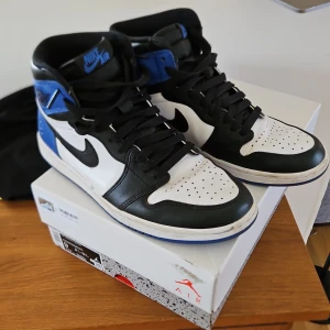 Jordan 1 fragment - Använda bra skick