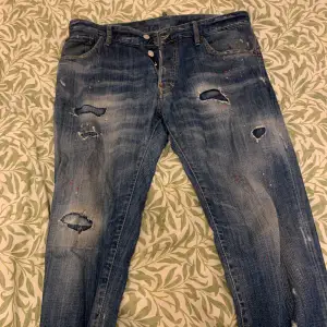 Ett par feta ds2 jeans skick 8/10/ny pris 4000-5000 kr