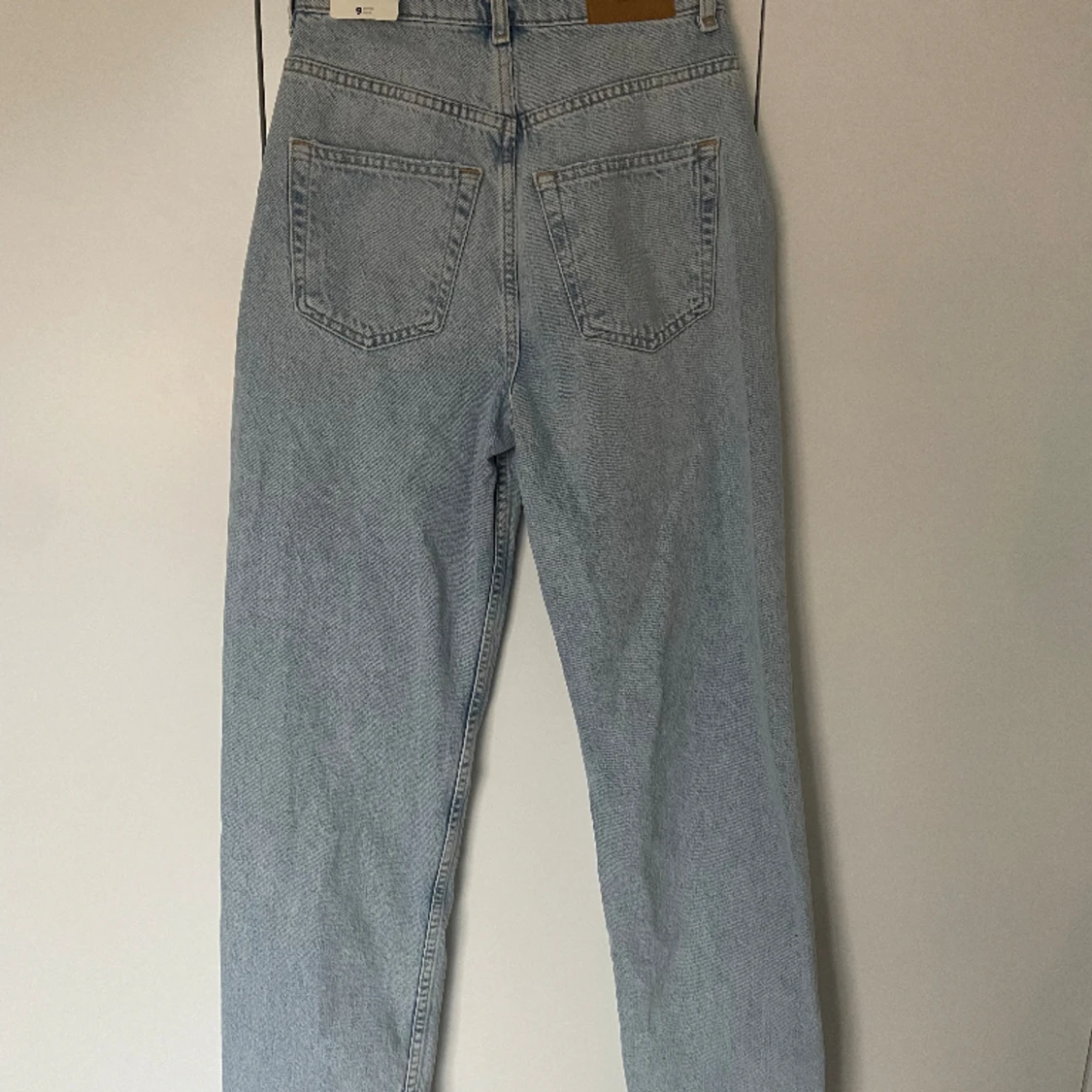 Ljusblåa håliga jeans!!🩵 - 90